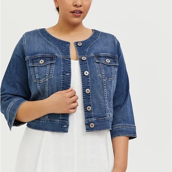 ❌SOLD Torrid Denim Crop Collarless Jacket 2X NWT 12726818 - Picture 1 of 13